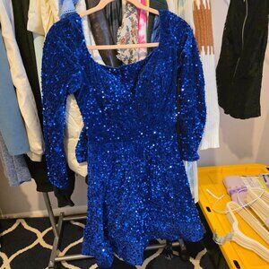 Beautiful Royal Blue Mini Sequined Formal Dress